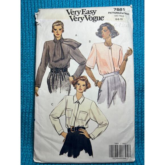 Vogue Pattern 7861 blouse Hidden buttons tie neck size 6 8 10 - Picture 1 of 6